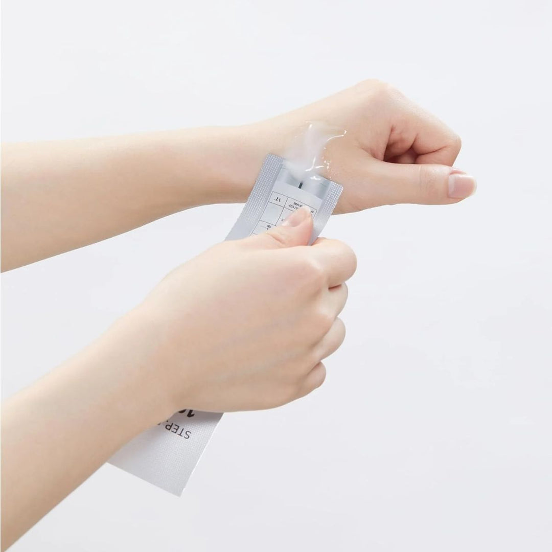 VT – Mild Reedle Shot 50 2-Step Mask (1.5g + 25g)