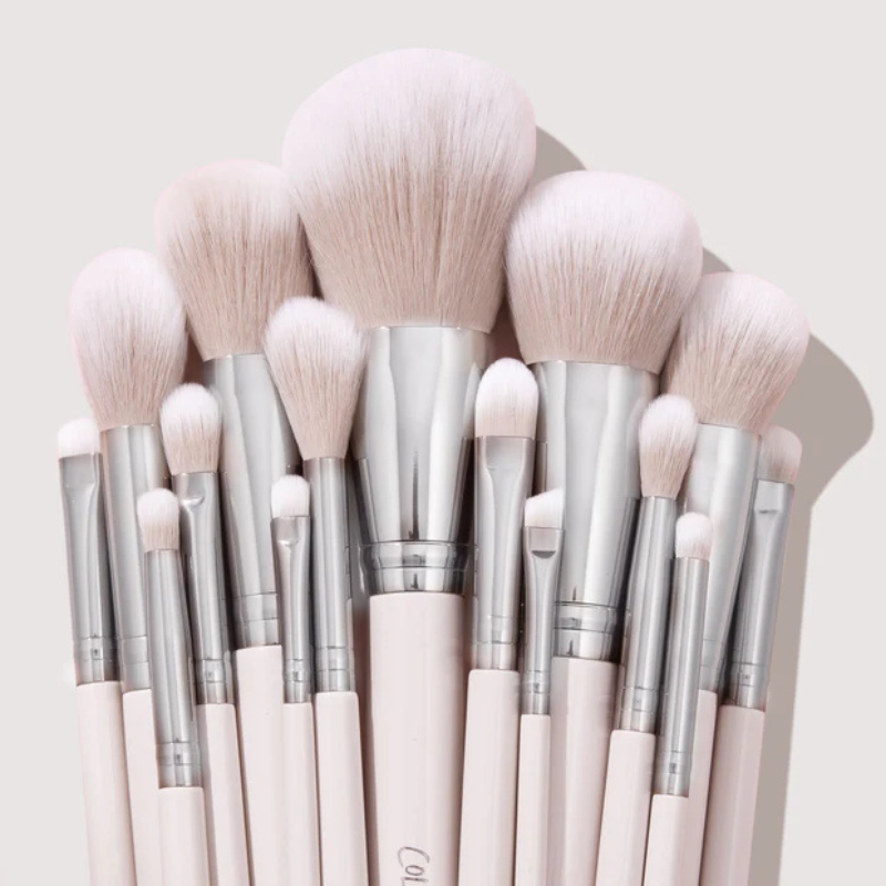 ColourPop - Ultimate Brush Roll